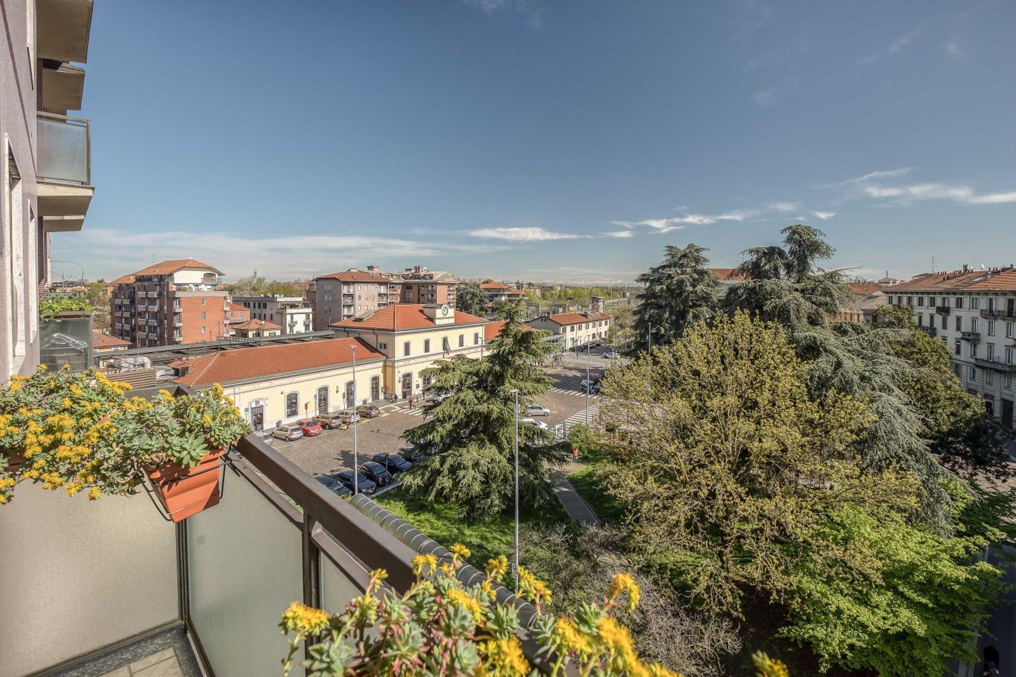 Suite Angolo Alla Stazione - Appartamento Con Terrazzo Panoramico بافيا المظهر الخارجي الصورة